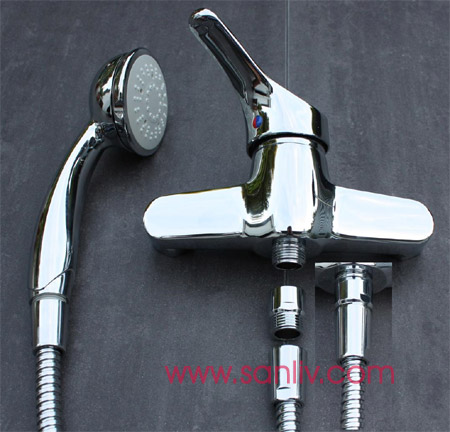 Hotel Silver Toilet Bathroom mooderf Water Saving Shower Adapter,Restrictor Shower Flow Regulator Water Saver Universal Up To 70 Water Saving 4 L//min For Hotel