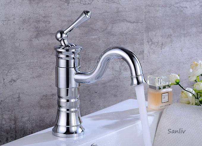 Basin Faucet Bathroom Single Handle Water Mixer Tap Chrome