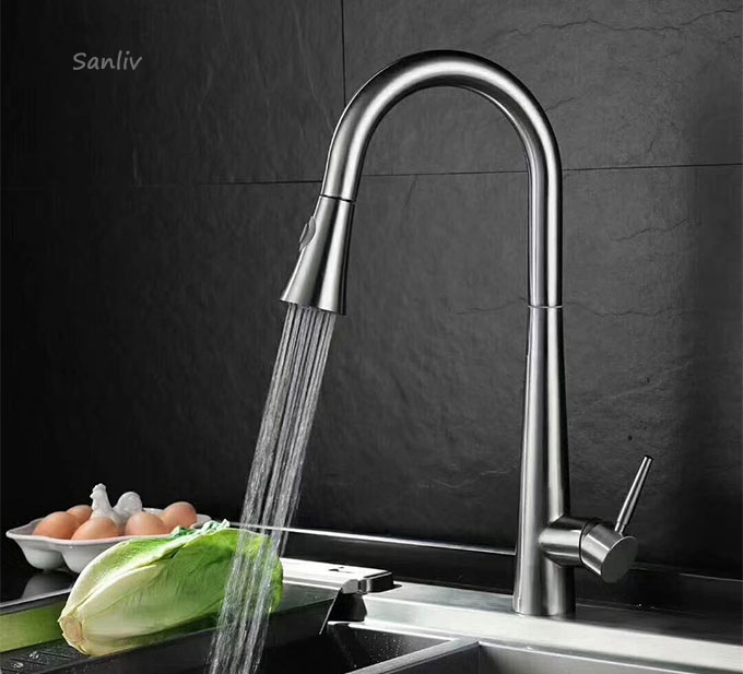 Brushed Nickel Stainless Steel Lead-Free Pull-down Single Handle Kitchen Faucet