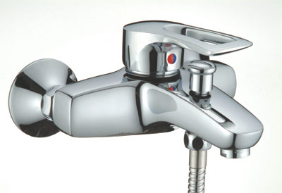 Sanliv single handle wall mounted bathtub faucet 62003