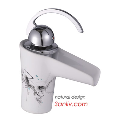 Single Lever Waterfall Ceramic Basin Faucet 28526